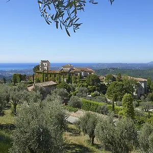 Hotel Chateau Saint-martin & - An Oetker Collection