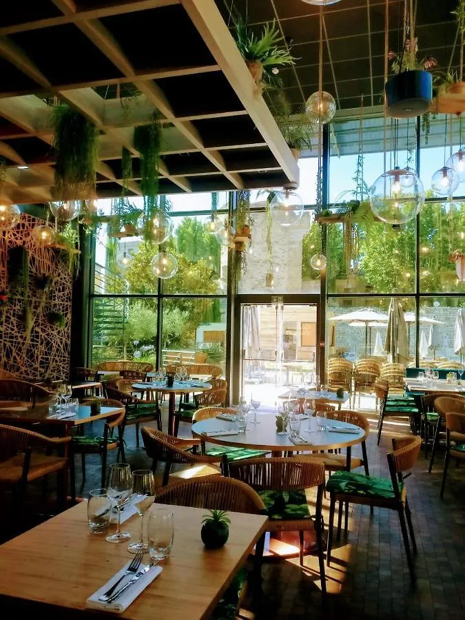 Aquabella Hotel & Spa Aix-en-Provence 4*,