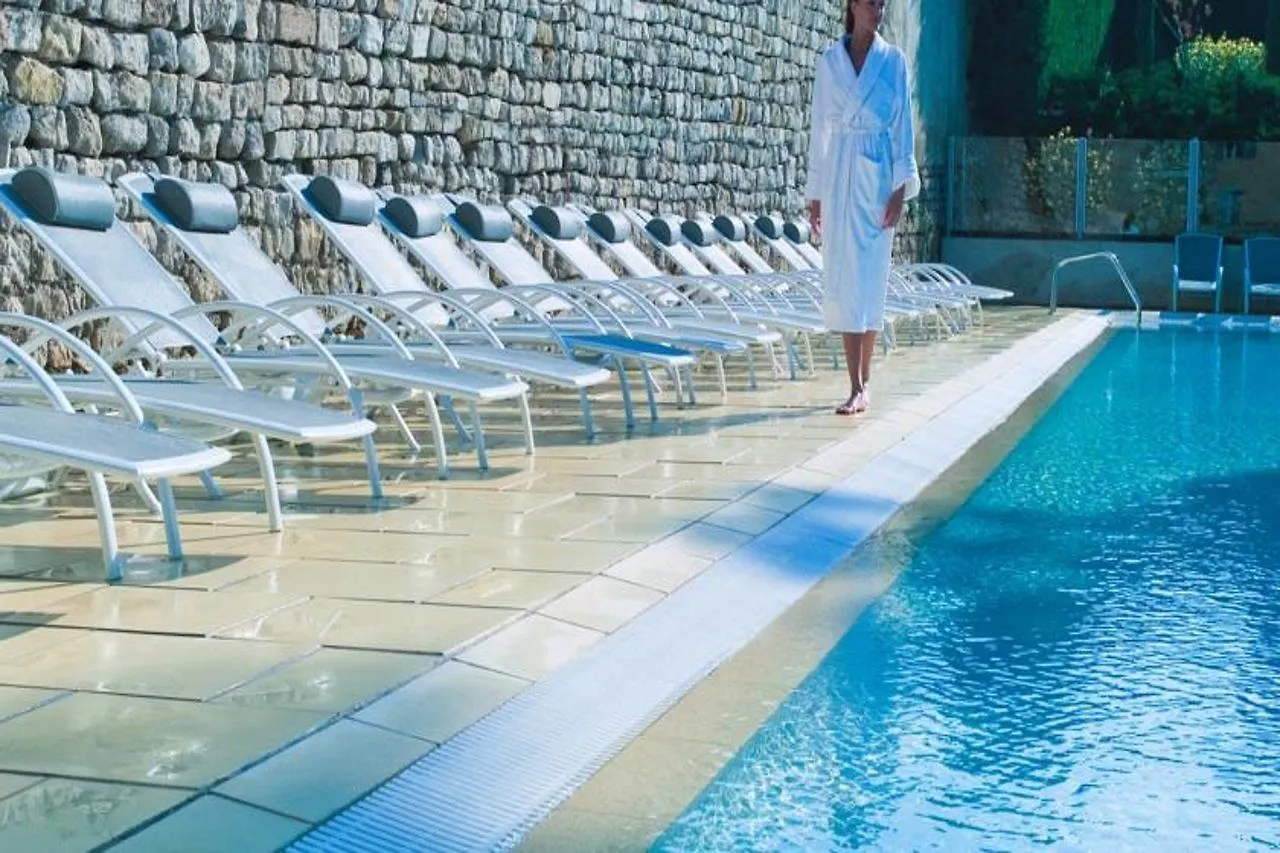 Aquabella Hotel & Spa Aix-en-Provence 4*,  France